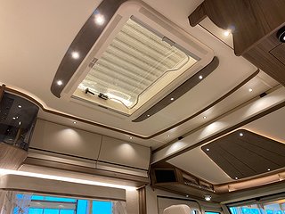Husbil-integrerad Kabe TMI 860 Imperial LGB 35 av 52