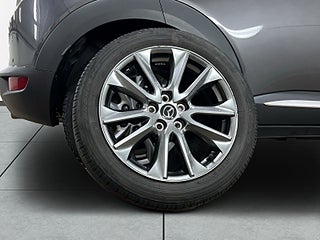 Mazda CX-3 2.0 Aut AWD Optimum S&V-hjul/Kamera/Drag/HUD/Skinn/Bose