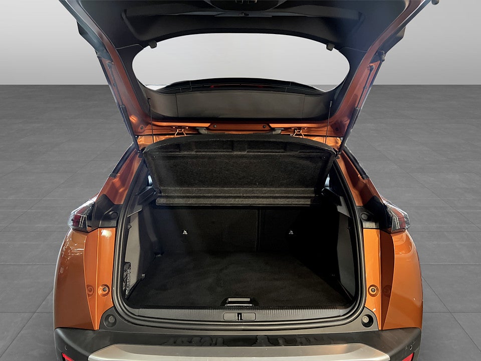 Bild på Peugeot E-2008 GT 50kWh 136hk Aut - B-KAMERA, CARPLAY