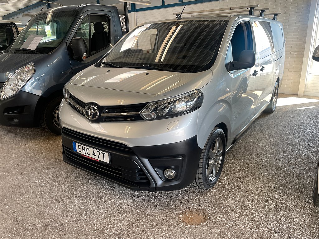 Toyota ProAce Skåpbil 2.0 D-4D Euro 6 CREW 5-sits Drag Värmare