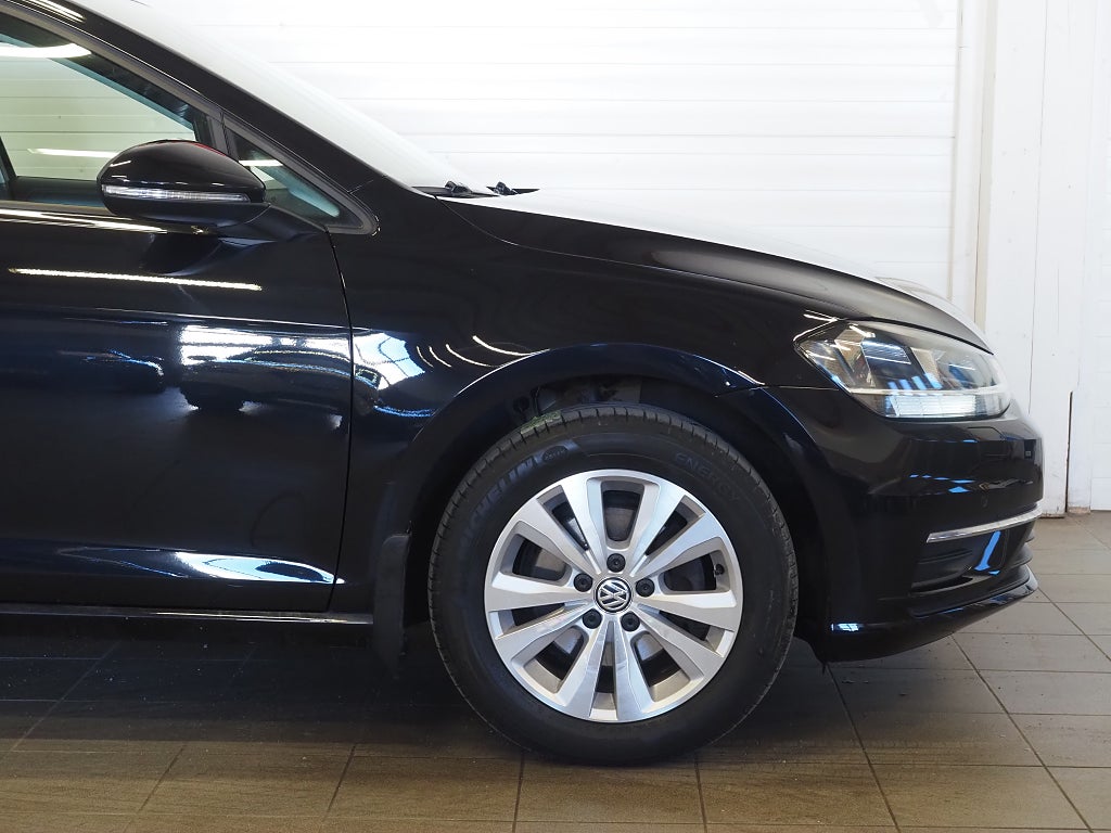 Volkswagen Golf Sportscombi 1.5 TSI 150hk DSG GT |Drag|Backkamera| 2020