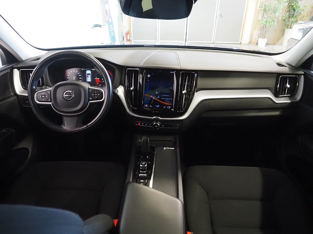 Volvo XC60 Recharge T6 AWD Inscription Exp Pano Drag P-Värm Kamera 2021