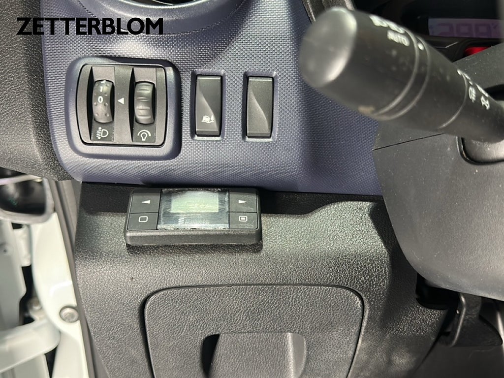 Transportbil - Skåp Opel vivaro-b 15 av 16