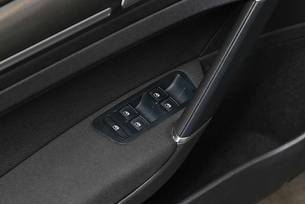 Volkswagen Golf GTE 1,4 TSI Plug-in 204hk DSG Dragkrok 2020