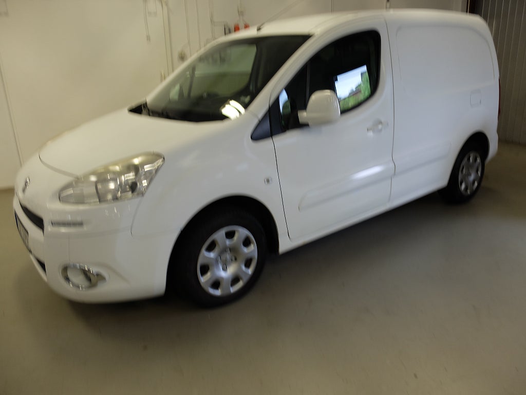 Peugeot Partner Skåpbil 1.6 HDi NY-Kamrem Drag 2 br