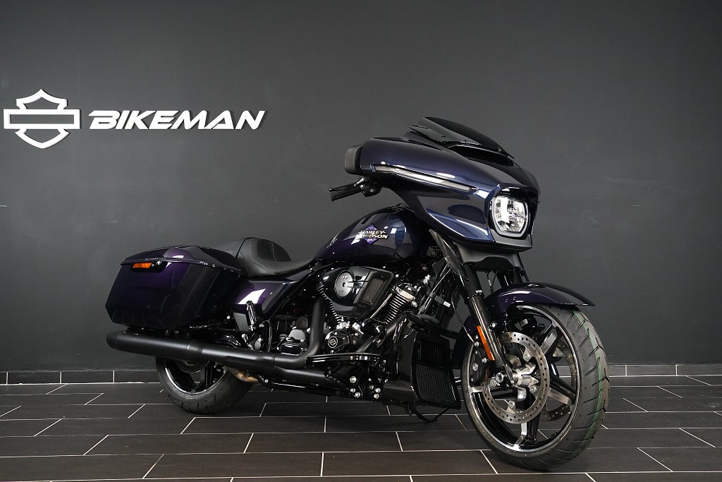Harley-Davidson FLHX Street Glide 117" 