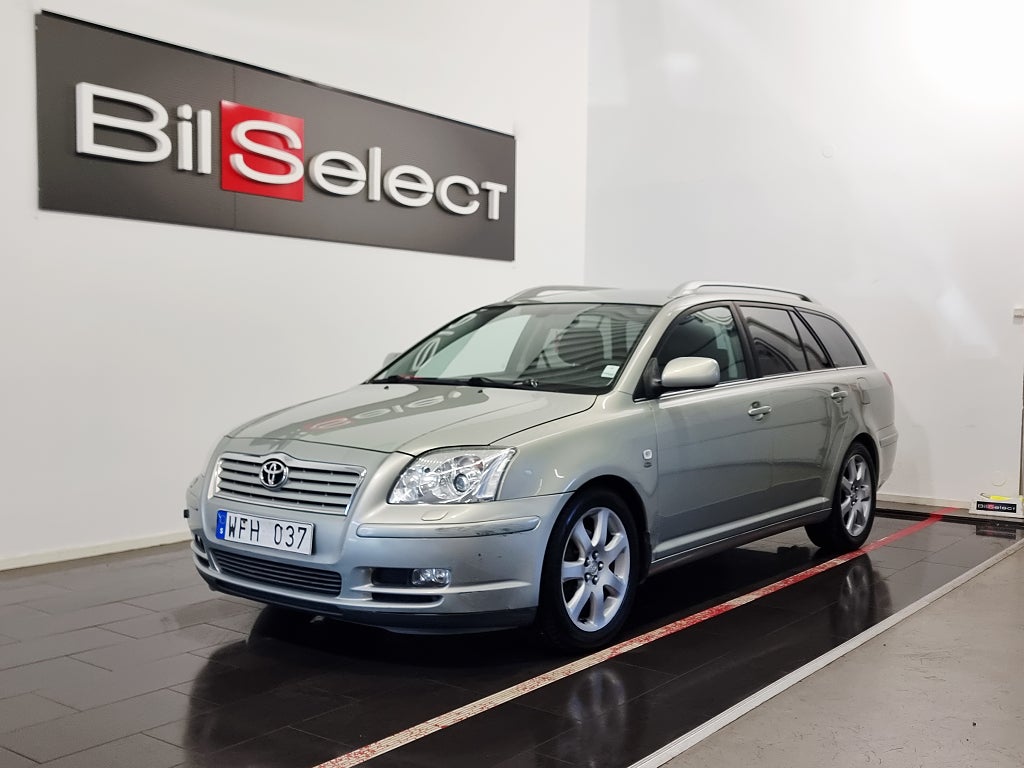 Toyota Avensis Kombi 2.0 D-4 VVT-i Ny Besiktad Drag Ny Servad