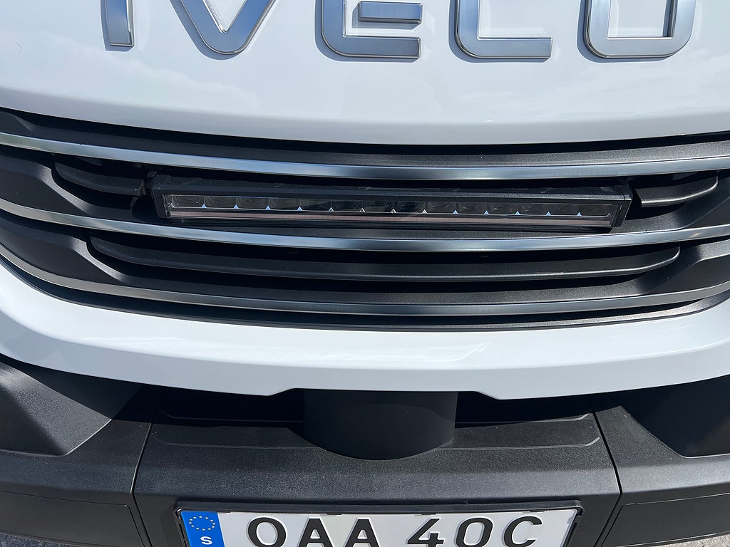 Iveco Daily 72C18 A8 Kranbil Palfinger Kran Fullutrustad