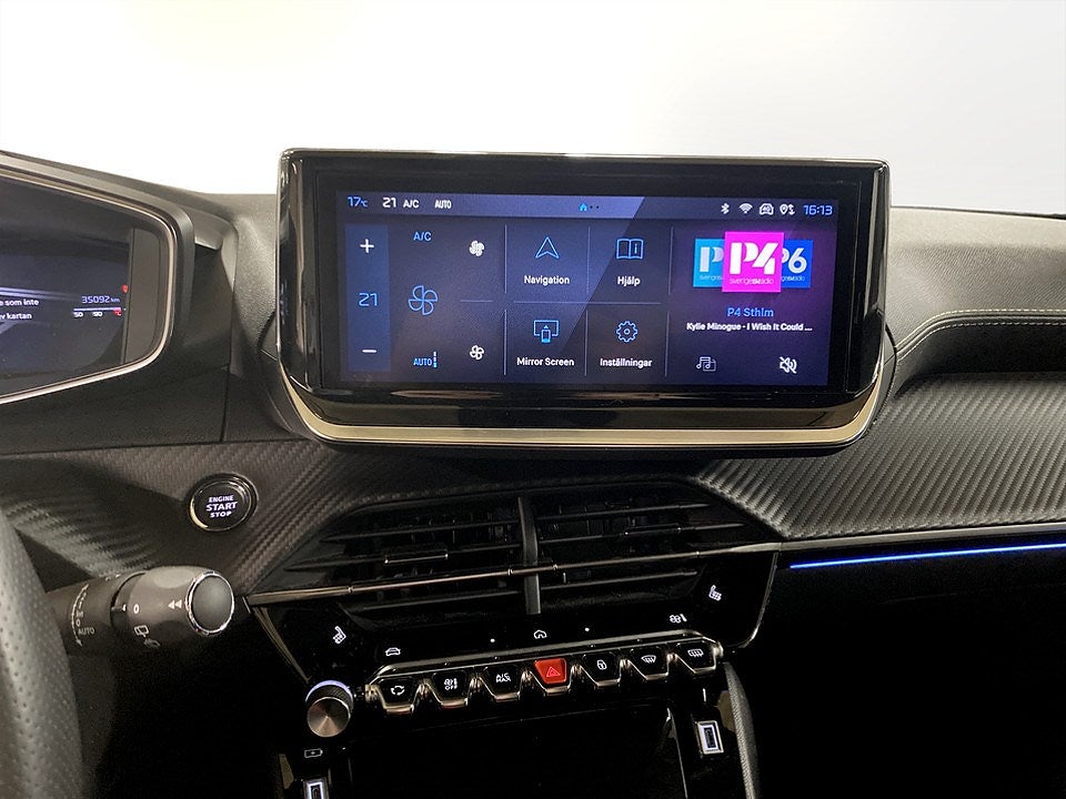 Bild på Peugeot 2008 GT 1.2 PT 130hk Aut - 360,ELSTOL MED MINNE