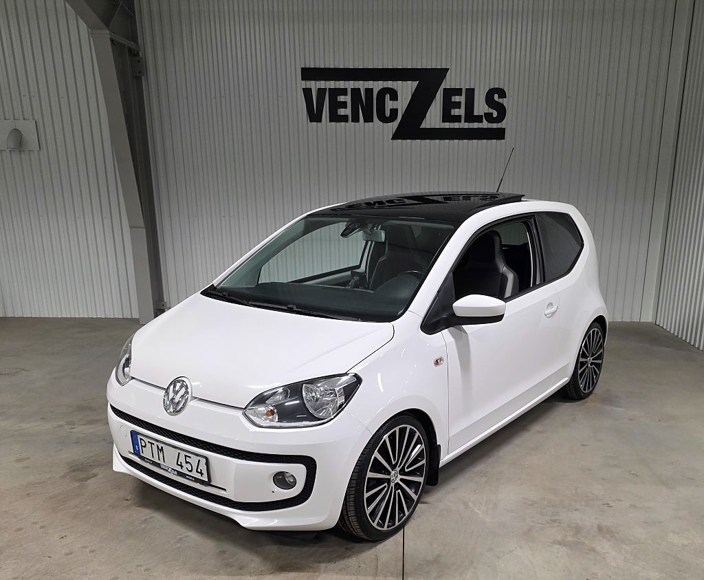 Volkswagen UP! 3-dörr 1.0 MPI high up! Panorama Mycket fin