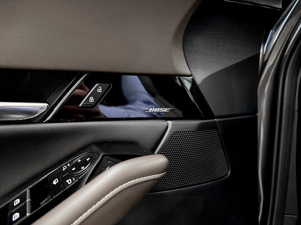 Bild på Mazda CX-30 Cosmo 2.0 E-SKYACTIV-X M 186hk Aut AWD - BOSE,360,SKINN