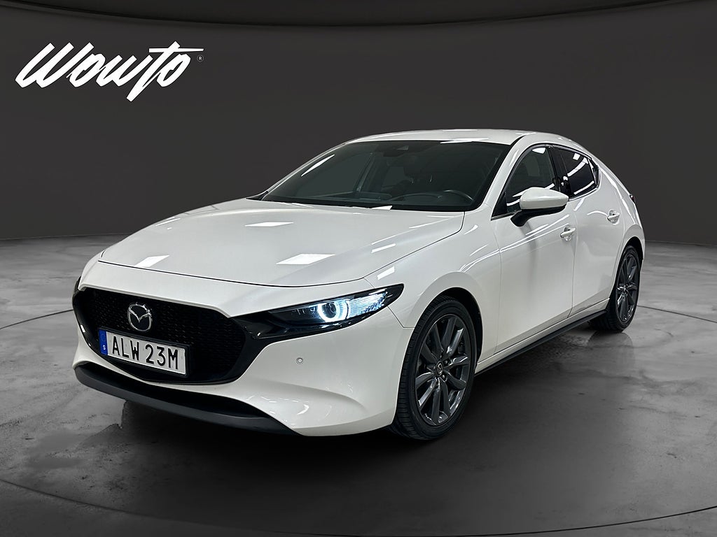 Mazda 3 2.0 SKYACTIV-G M Hybrid Automat Cosmo / Läder / Drag