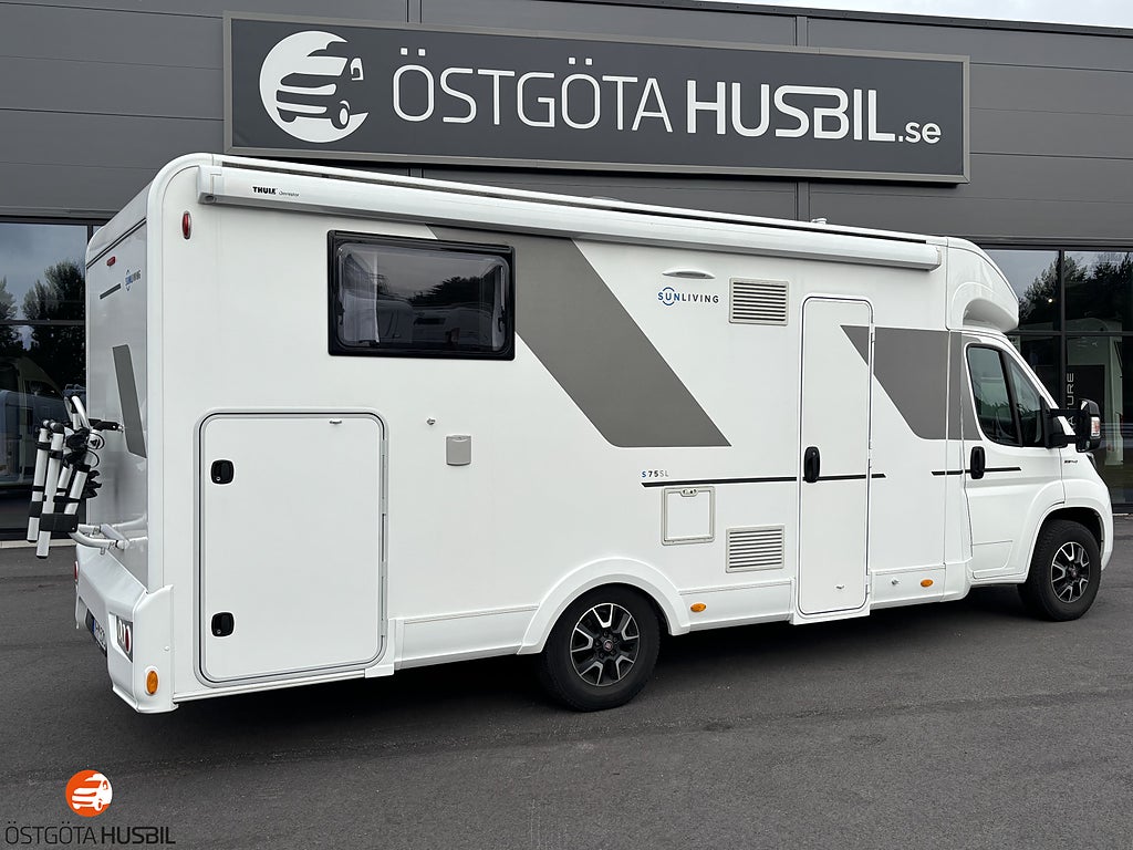 Sun Living S 75 SL // 4BÄDD // TAKSÄNG // SOLPANEL // CYKELHÅLLARE