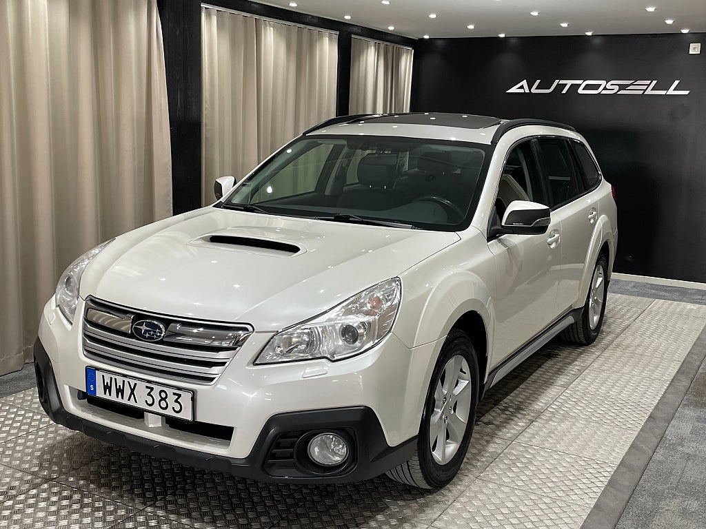 Subaru Outback 2.0 4WD Lineartronic Business Panorama Backkamera Drag