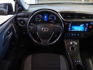 Kombi Toyota Auris 14 av 23