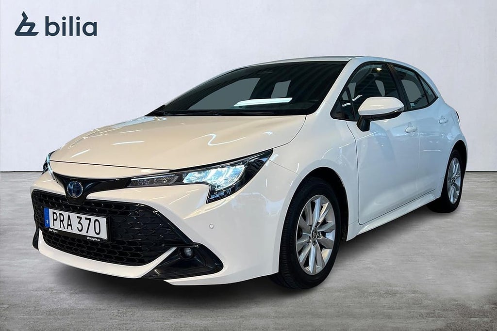 Toyota Corolla Hybrid 1,8 5D ACTIVE PLUS - NYSERVAD - NYBILSGARA...