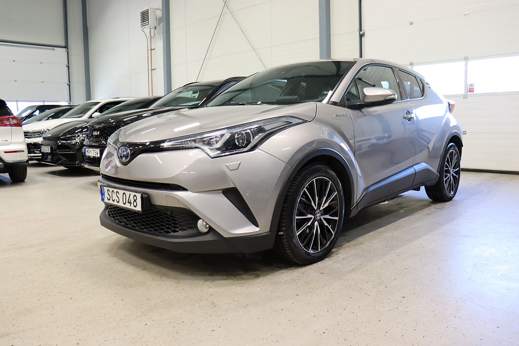 Toyota C-HR Hybrid CVT X-Edition B-Kamera JBL Läder Keyless 122hk
