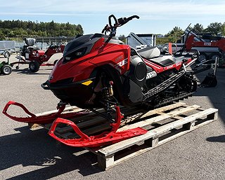 Snöskoter Lynx SHREDDER 7 av 13