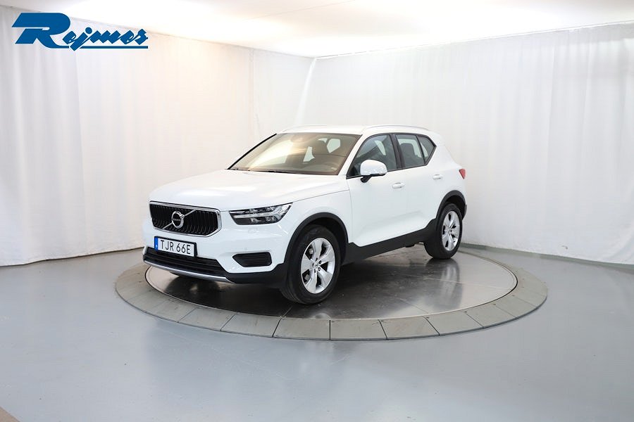 Volvo XC40 T3 FWD aut Momentum Edition