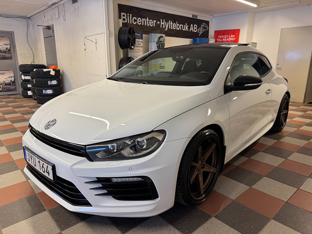 Volkswagen Scirocco R 2.0 TSI R Euro 6/12400 Mil