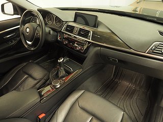 Sedan BMW 320 7 av 19