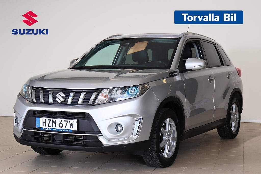 Suzuki Vitara Inclusive 1.4T AWD 140hk Vinterhjul Panorama M-värmare 
