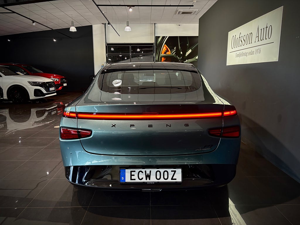 XPENG P7 Performance AWD - bild 12