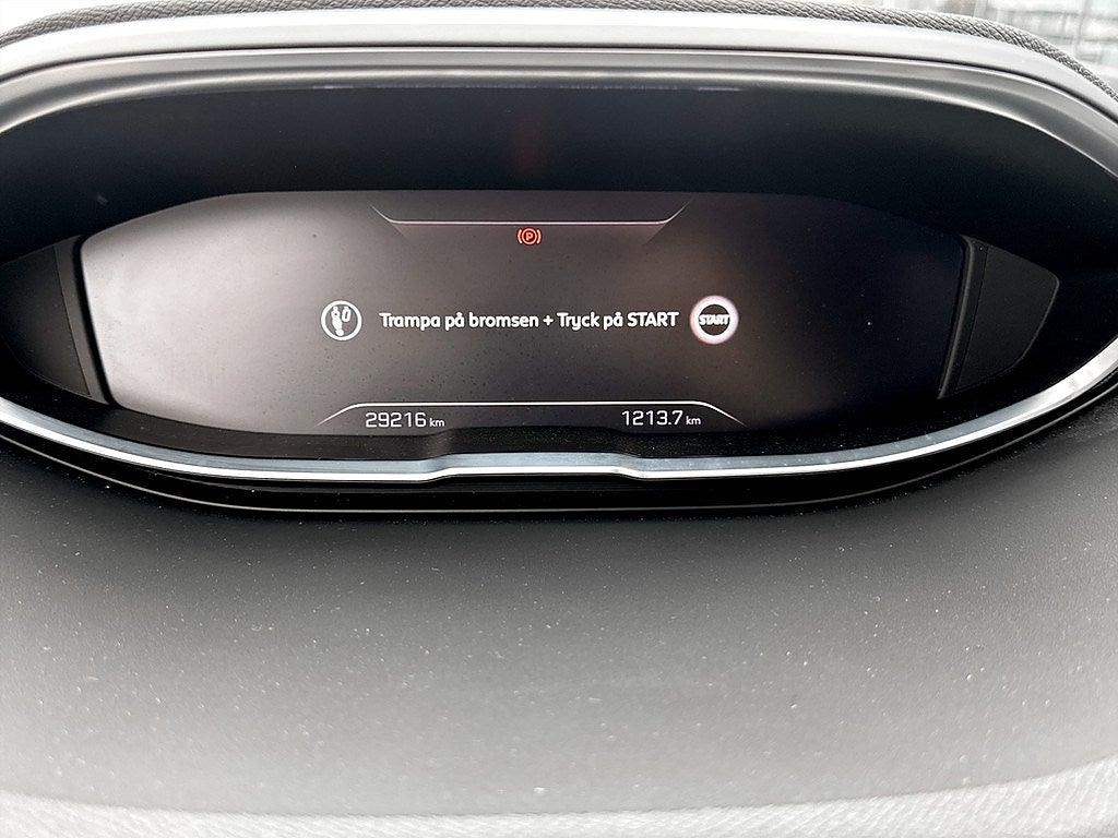 Bild på Peugeot 3008 GT 1.2 PT 130hk Aut - B-KAMERA, DRAG