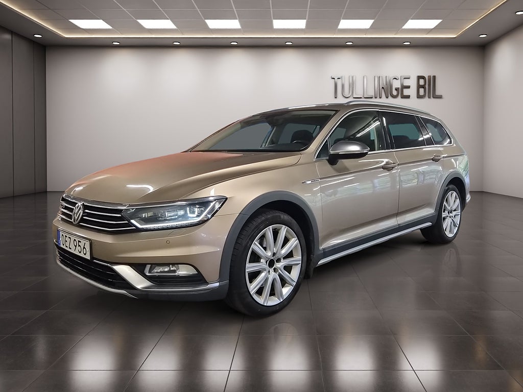 Volkswagen Passat Alltrack 2.0TDI 4M Executive Massage Dynaudio Elstolar Värm Drag