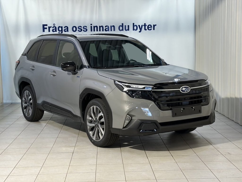 Subaru Forester 2.0i e-boxer Limited
