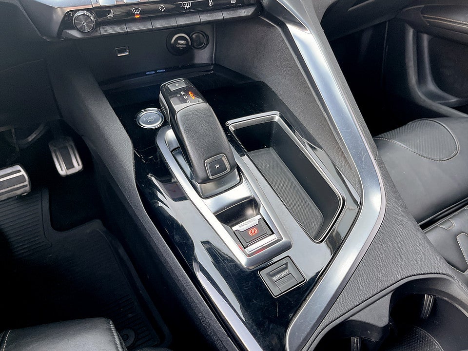 Bild på Peugeot 5008 GT 2.0 BHDi 180hk Aut 7-SITS B-KAMERA NAVI