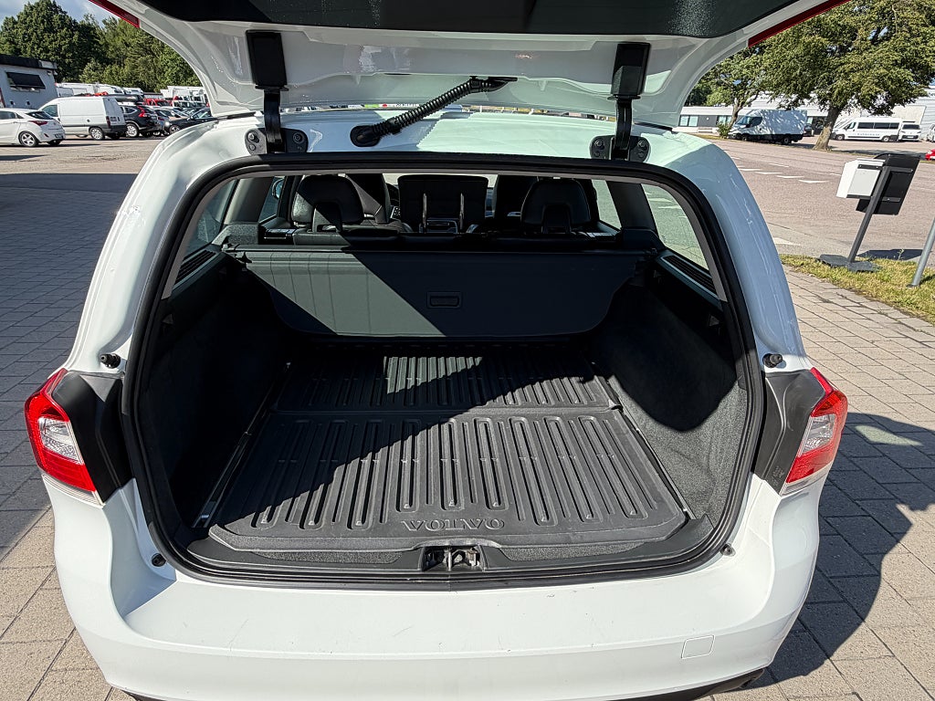 Volvo V70 D3 Classic, Momentum 150 hk