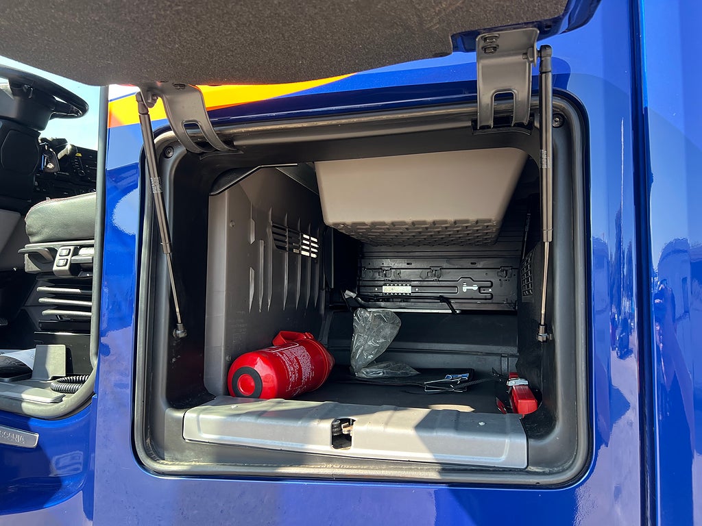 Scania R650 6x2 Lastväxlare, Euro 6