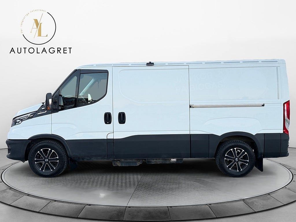 Iveco Daily 2021 - miniatyr 3