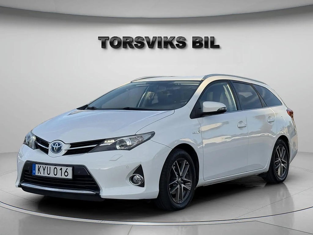 Toyota Auris Touring Sports Hybrid e-CVT Edition Feel 1 Ägare