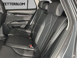 SUV Skoda Enyaq 9 av 18