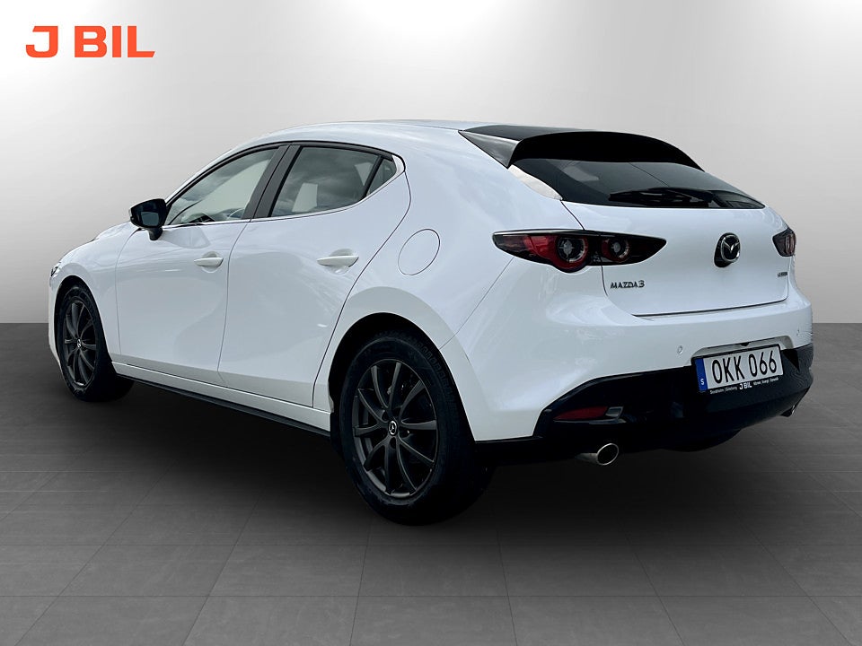Bild på Mazda 3 Hatchback 2.0 SKYACTIV-G 150hk Aut NAV B-KAMERA