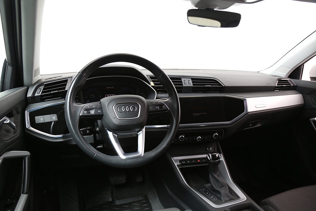Audi Q3 45 TFSI e S Tronic Proline 245hk Dragkrok 2024