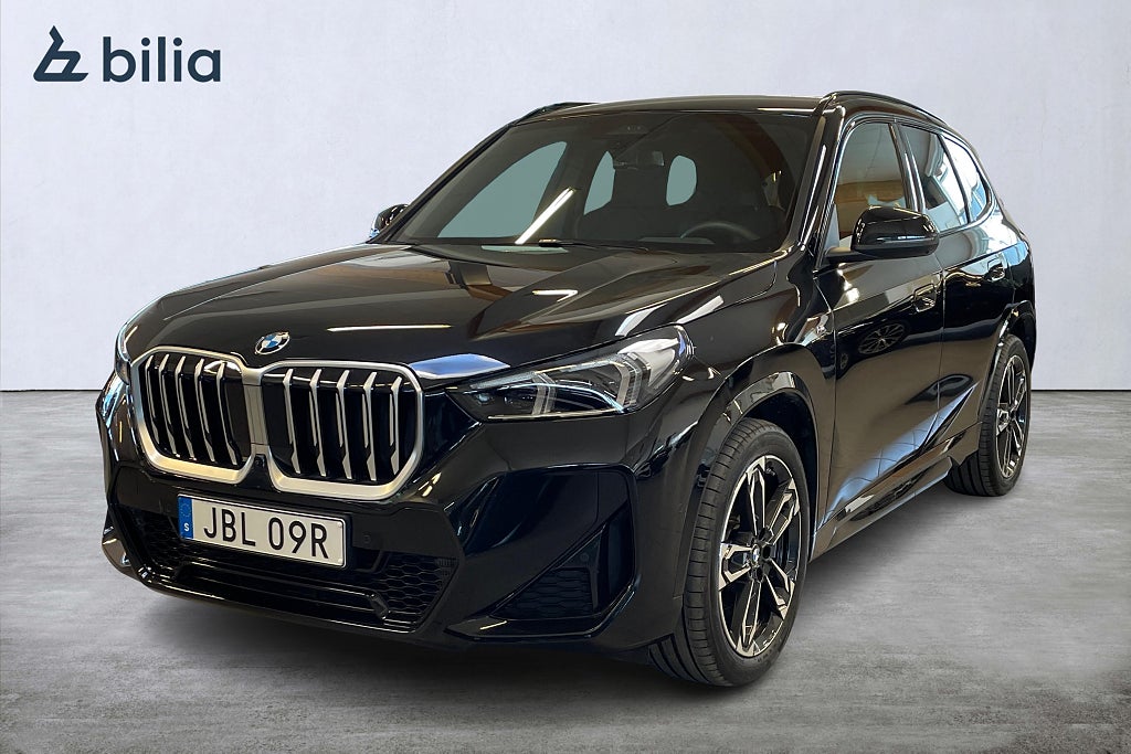 BMW X1 sDrive18i M Sport Innovation 360 Kamera Head-Up Drag 