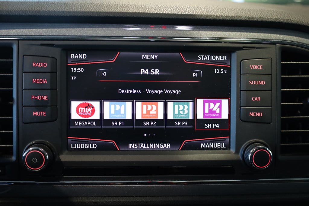 Seat Leon ST 1.4 TSI FR Pano Drag Kamera PDC Blåtand