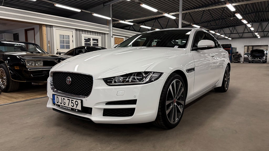Jaguar XE 20d Euro 6 2800 MIL