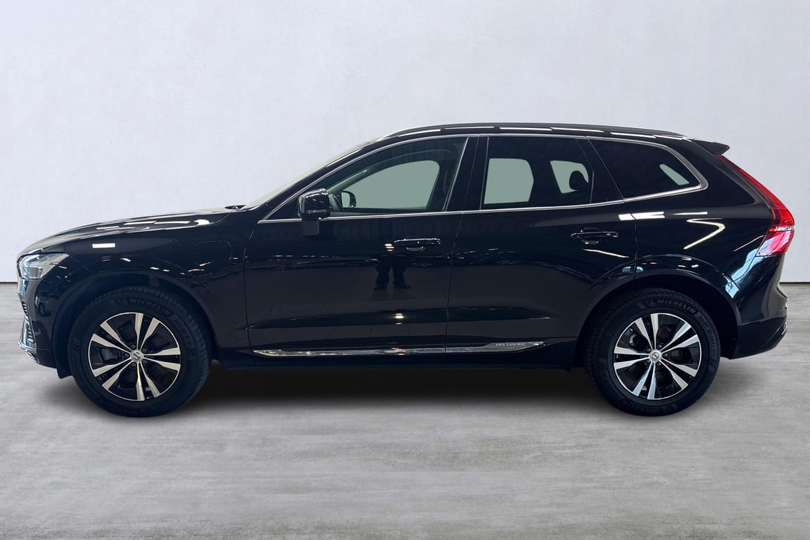 Volvo XC60 Recharge T6 AWD 2023, kuva 2/10