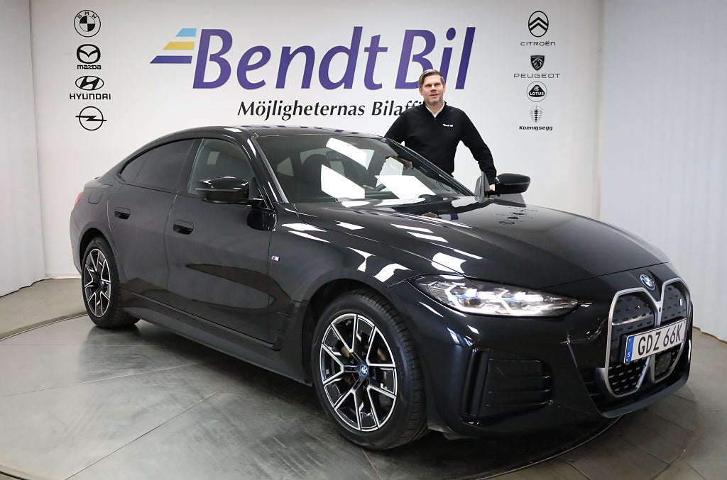 BMW i4 eDrive40 M Sport |Taklucka | HK | Head-up Se spec