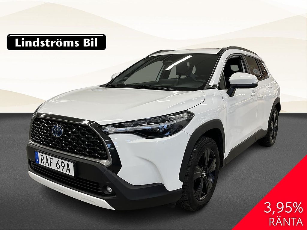 Toyota Corolla Cross Hybrid AWD-i Style 2.0 197hk V-Hjul Moms