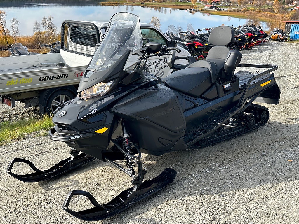 Ski-Doo Expedition LE 900 Ace