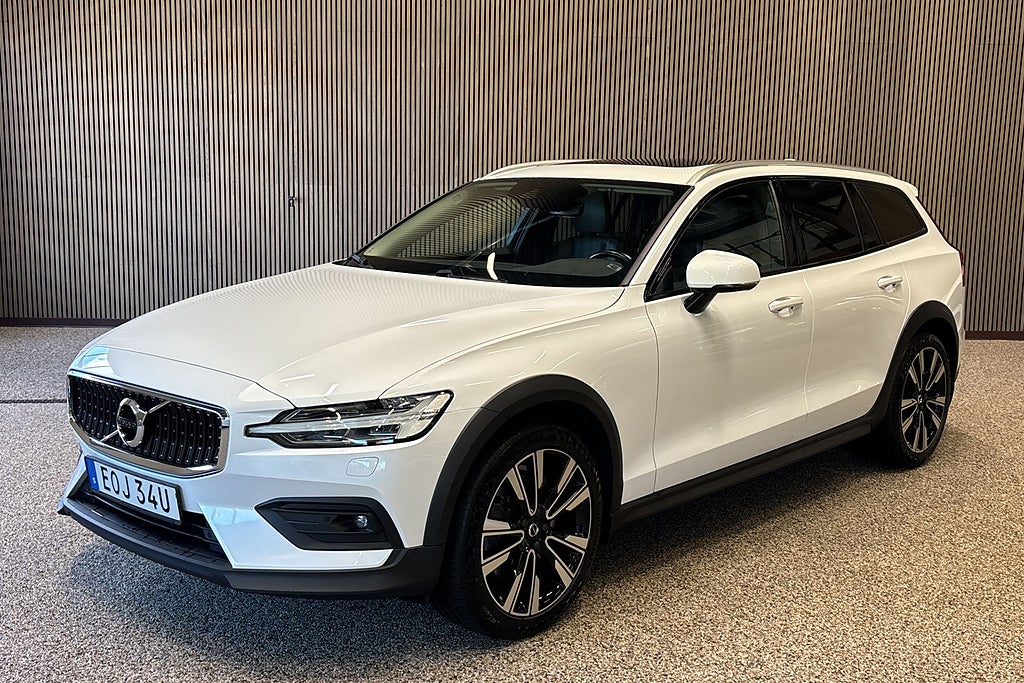 Volvo V60 Cross Country T5 AWD Geartronic Advanced Edition