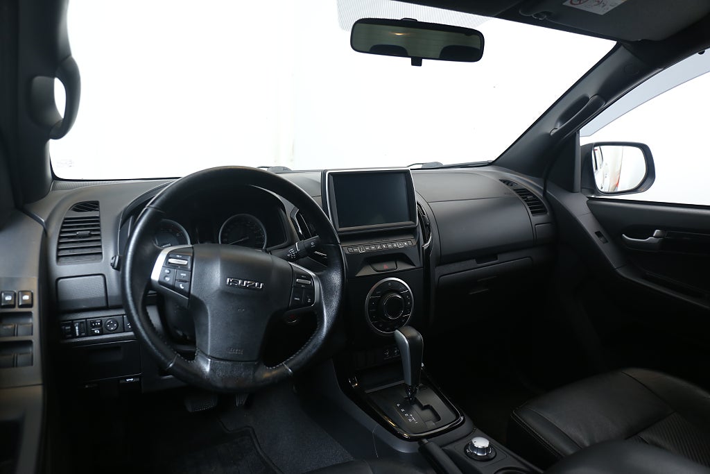 Isuzu D-Max Crew Cab Viking Edition Aut D-Värme Drag Leasbar 2017