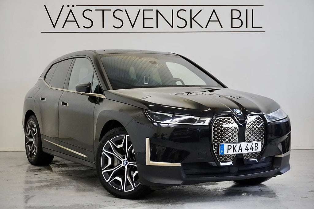 BMW iX xDrive50 B&W/MOMS/SE Spec