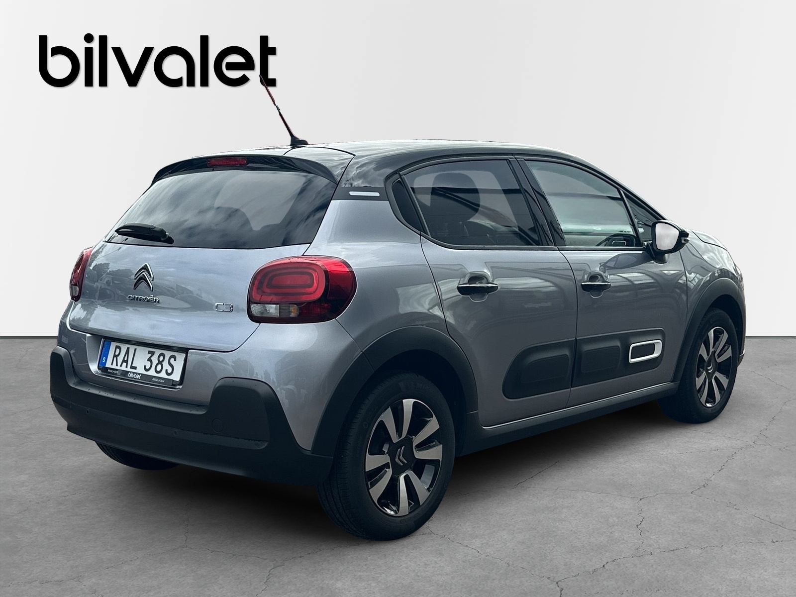 Citroen C3 SHINE 1.2 PT 83Hk Manuell 2023, photo 5/10
