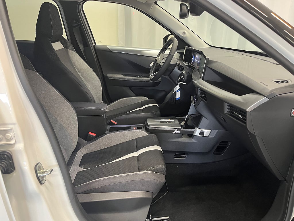 Opel Frontera GS Hybrid 136 eDCT  thumbnail